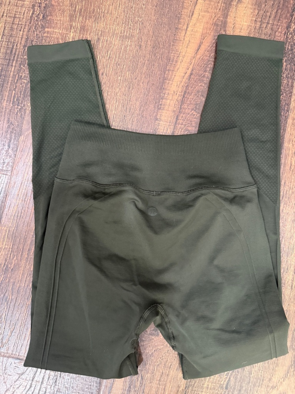 Lululemon Seamless Leggings- Size 2